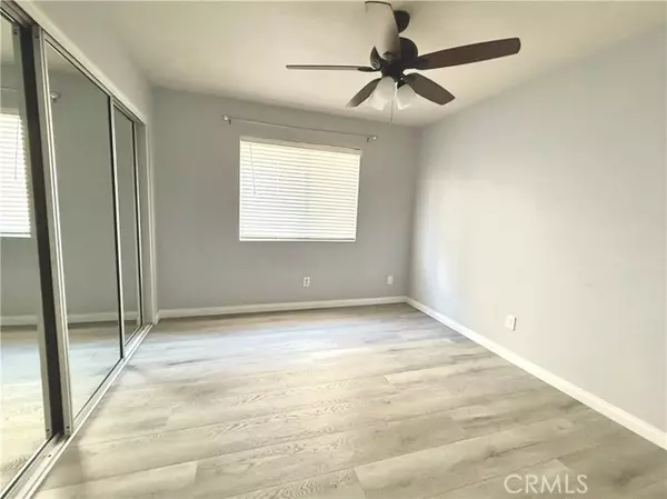 Van Nuys, CA 91406,7035 Woodley 116