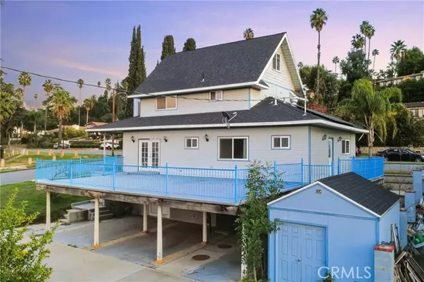 Redlands, CA 92373,261 E Crescent AVE