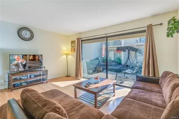 Irvine, CA 92618,424 Orange Blossom 204