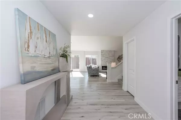 Irvine, CA 92620,39 Cape Cod