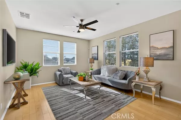 Montebello, CA 90640,942 S 4th