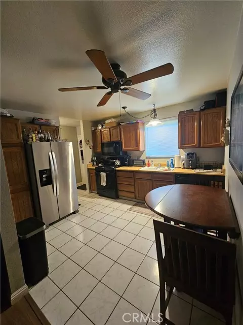 Brea, CA 92821,632 E Birch C