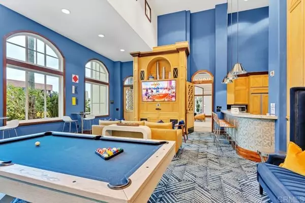 La Jolla, CA 92037,9253 Regents RD A203