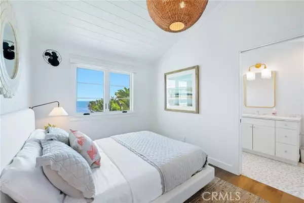 Laguna Beach, CA 92651,360 Cliff