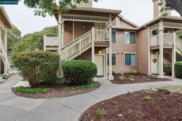 47 Lakeshore Ct, Richmond, CA 94804