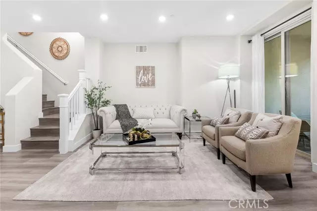 67 Plateau, Irvine, CA 92618