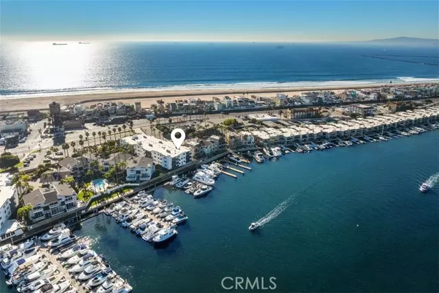 16255 Pacific CIR 204, Huntington Beach, CA 92649