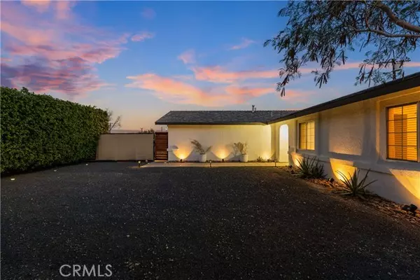 Palm Springs, CA 92262,461 W Palm Vista DR