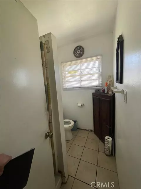 Colton, CA 92324,1410 Tejon