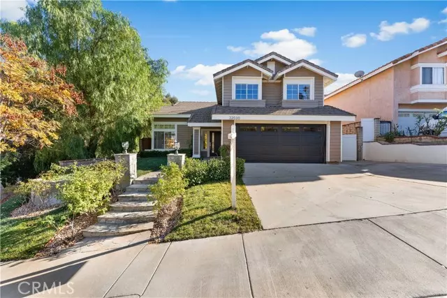 Saugus, CA 91350,22030 Scallion DR