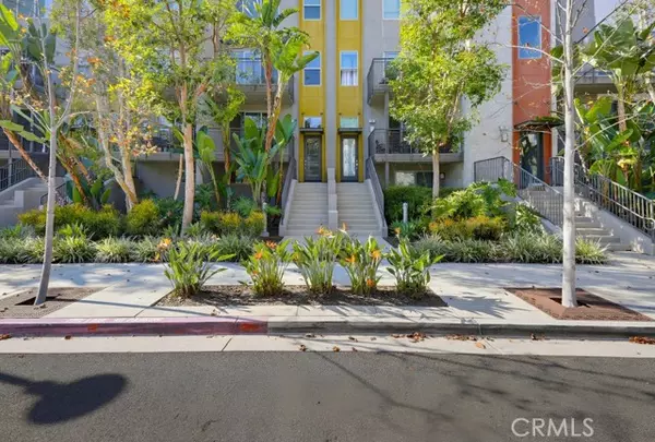 Irvine, CA 92612,75 Lennox