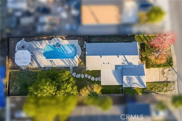 Jurupa Valley, CA 92509,9941 Granite Hill DR