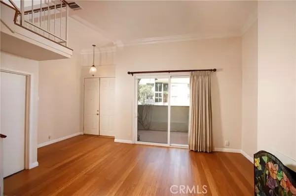 Burbank, CA 91506,400 W Riverside DR 2