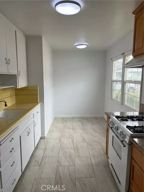 Alhambra, CA 91801,230 S Fremont