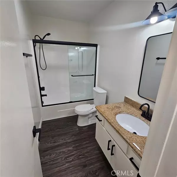 Redondo Beach, CA 90277,209 S Prospect AVE 205