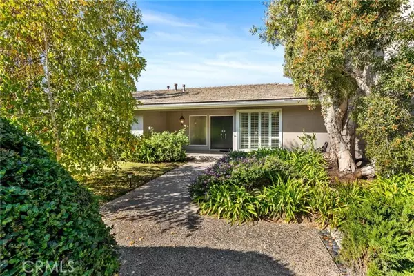 North Tustin, CA 92705,11701 Heathcliff DR