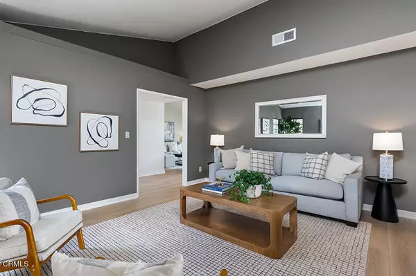 Granada Hills, CA 91344,13017 Barto DR