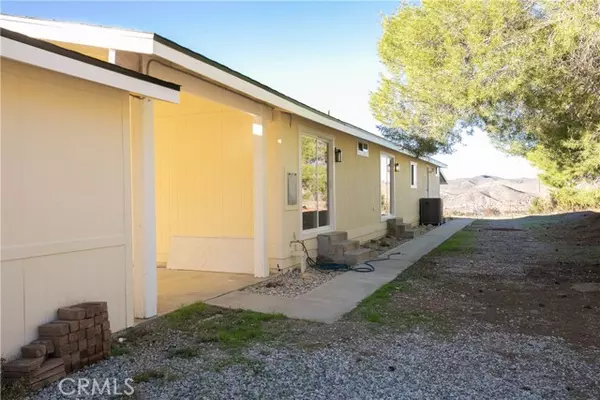 Acton, CA 93510,32010 Quirk