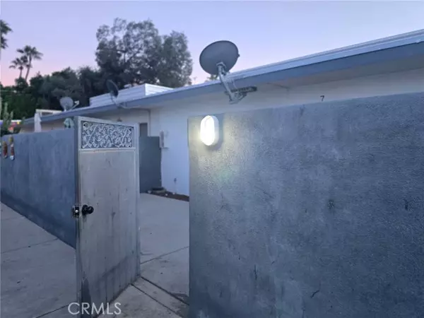 Palm Springs, CA 92262,238 S Saturmino 7