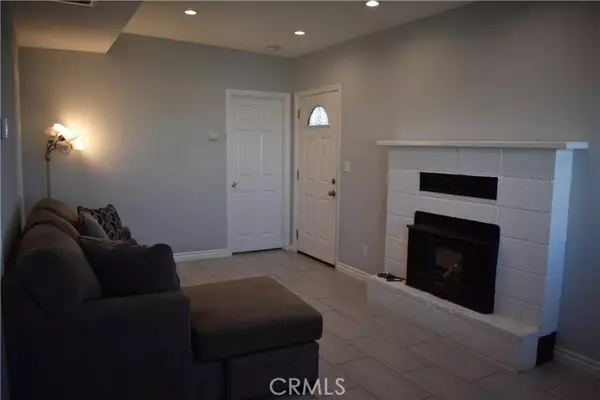 Apple Valley, CA 92308,20511 Memory