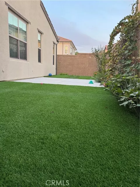 Irvine, CA 92620,116 imagination trl