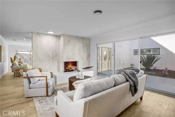 Claremont, CA 91711,872 Huron