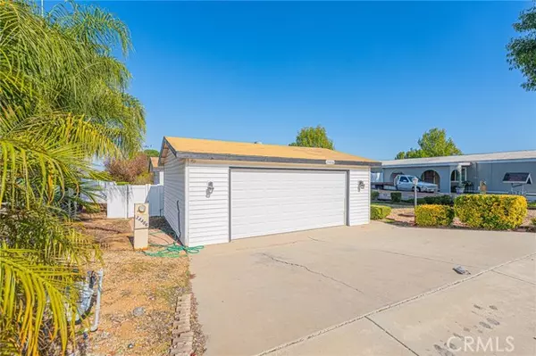 Wildomar, CA 92595,24486 Cornstalk