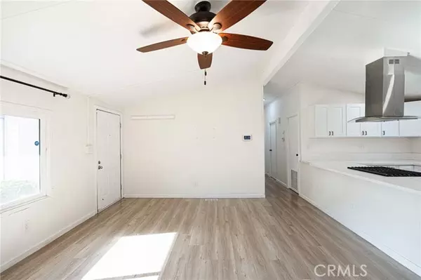 Wildomar, CA 92595,24486 Cornstalk