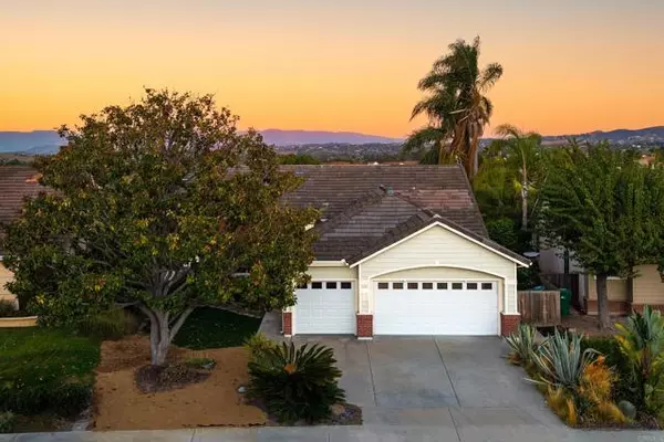 Oceanside, CA 92057,5166 Via Portola