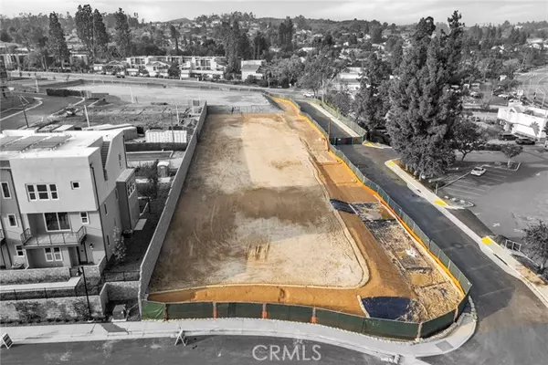 Fullerton, CA 92833,0 Rosecrans