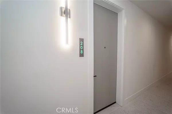 Los Angeles, CA 90026,2828 London ST 308