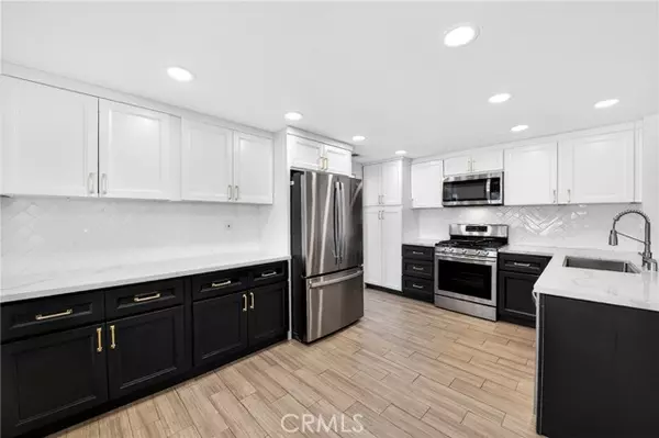 3355 Sterling DR, Corona, CA 92882