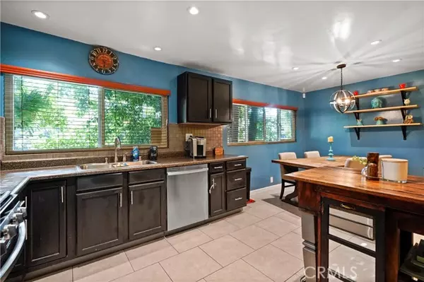 Sherman Oaks, CA 91403,15457 Moorpark ST 1