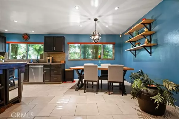 Sherman Oaks, CA 91403,15457 Moorpark ST 1