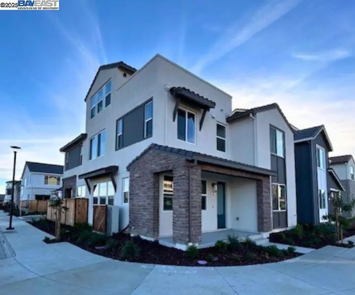 334 Sagebrush DR, Napa, CA 94558