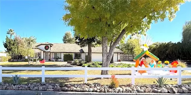 28870 Broken Arrow Cir, Menifee, CA 92584