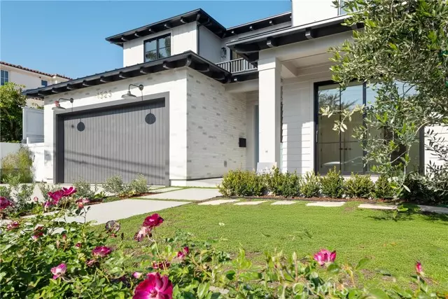 1525 10th, Manhattan Beach, CA 90266