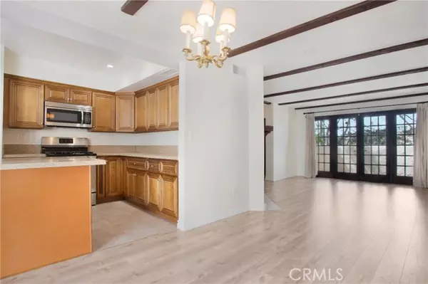 La Jolla, CA 92037,8608 Villa La Jolla DR 5