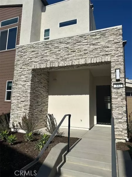 512 Nielson, Irvine, CA 92618