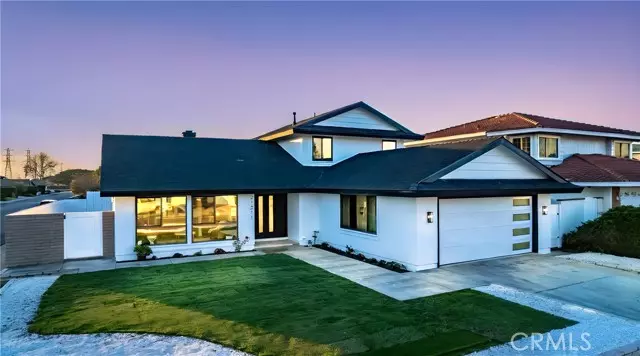 Huntington Beach, CA 92646,21211 Binghampton CIR