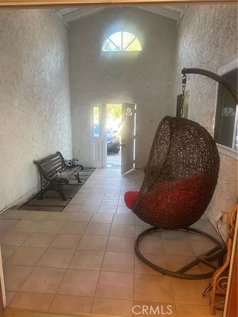 Sylmar, CA 91342,13450 LOCHRIN LN