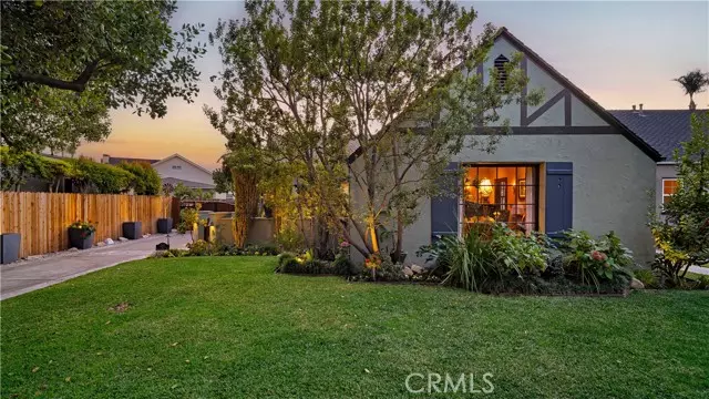 Santa Ana, CA 92706,2510 N Park BLD