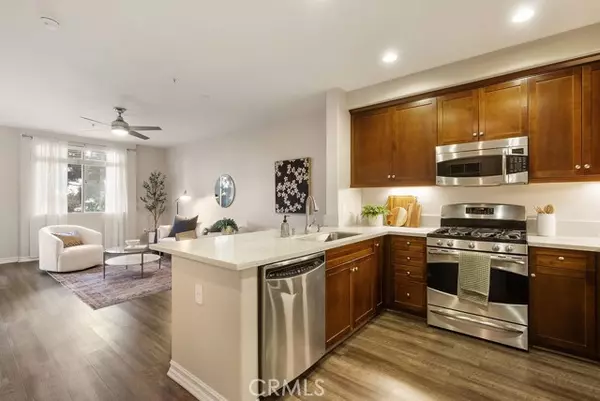 Los Angeles, CA 90013,629 Traction AVE 312