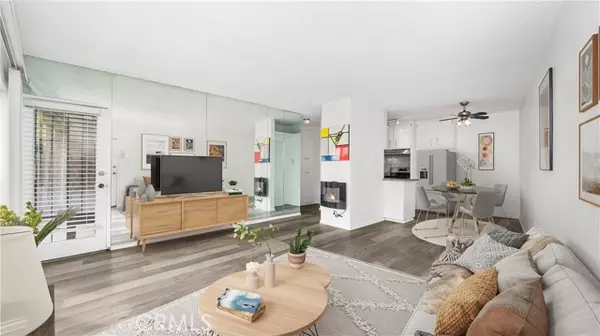 Los Angeles, CA 90008,4431 Don Ricardo DR 20