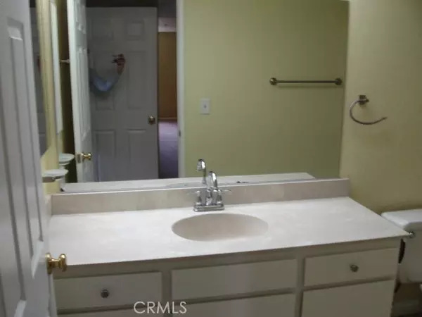 Lancaster, CA 93535,44466 15th 14