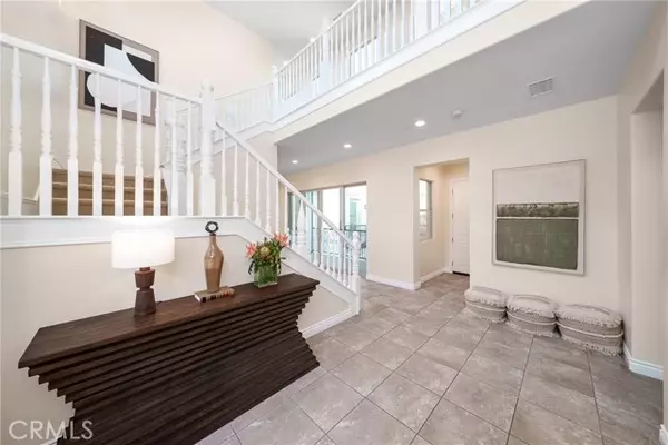 Irvine, CA 92620,60 Sherwood