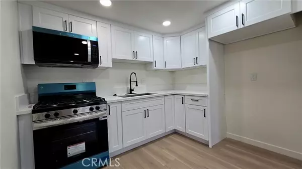 15917 Prairie 2, Lawndale, CA 90260