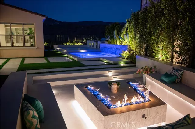 100 Albero, Irvine, CA 92602