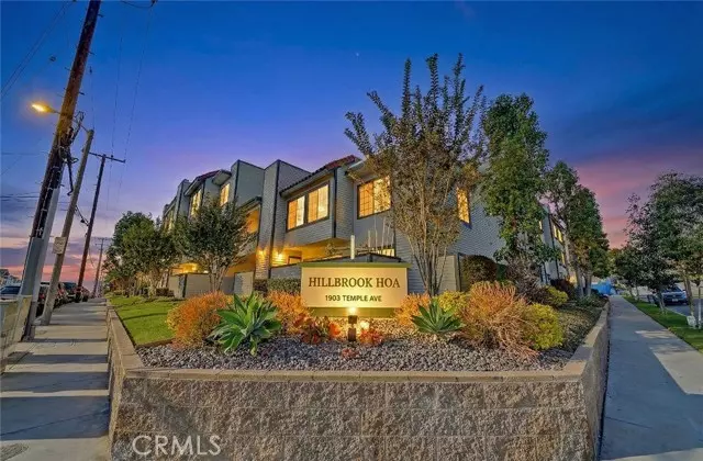 1903 Temple 104, Signal Hill, CA 90755
