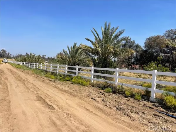 Perris, CA 92570,22285 Old Elsinore RD